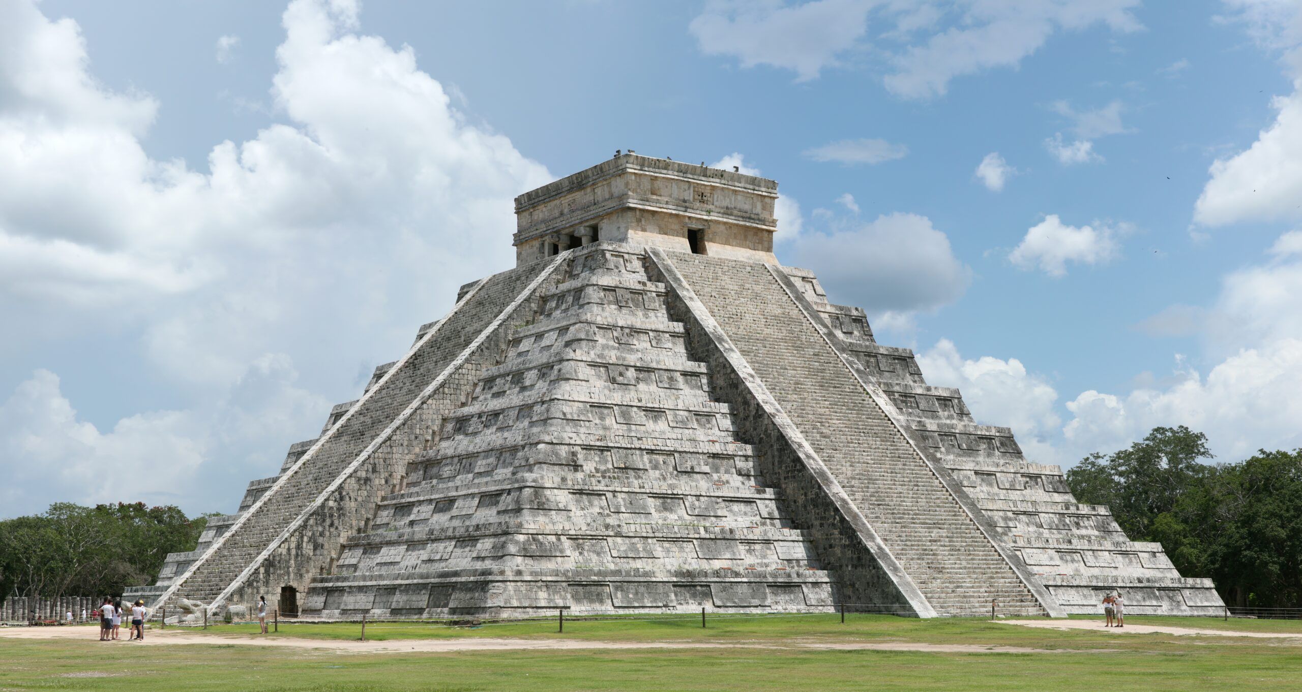 Chichen Itza: A Journey into the Heart of Mayan History with Hotel Las Palapas