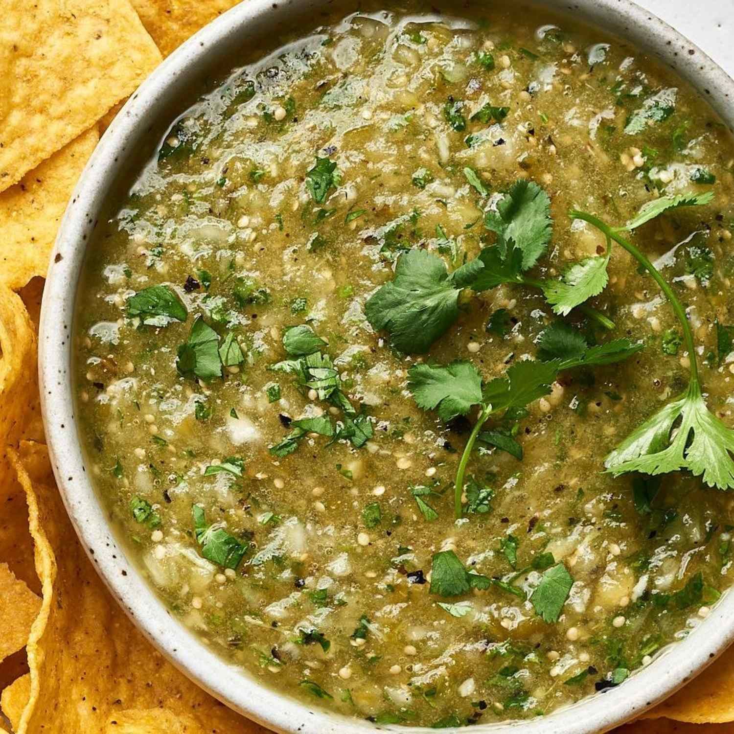 Salsa Verde: Discover the Zesty Taste That Elevates Every Dish – Uncovering the Secrets with Hotel Las Palapas