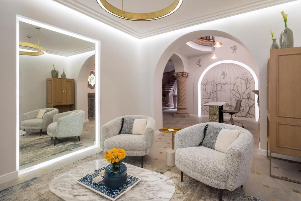 Casa Cleo Luxury Plus by Viadora: Your Ultimate Luxury Escape in the Heart of Mexico City