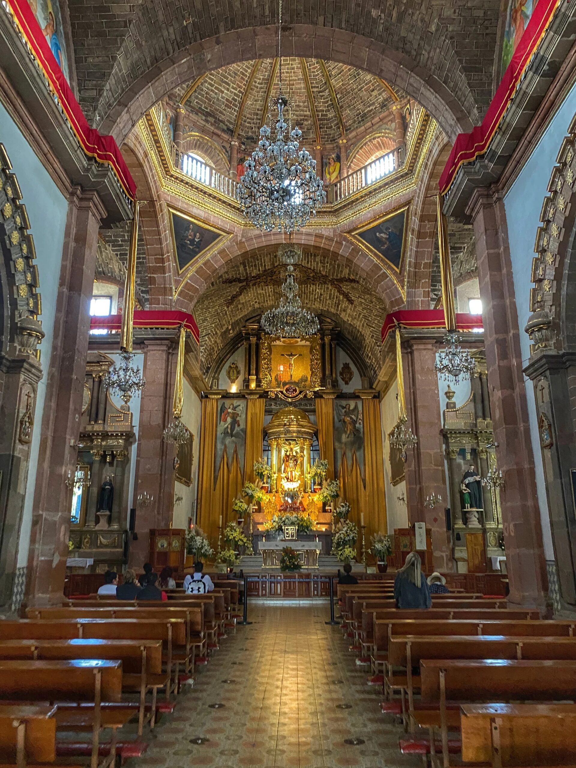 Discover the Beauty of Parroquia de San Miguel Arcángel: A Must-Visit Landmark in San Miguel de Allende