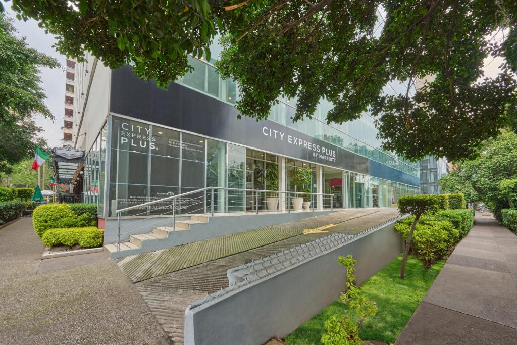 Discover the Best Stay at City Express Plus by Marriott Ciudad de México Insurgentes Sur – Your Ideal Urban Getaway