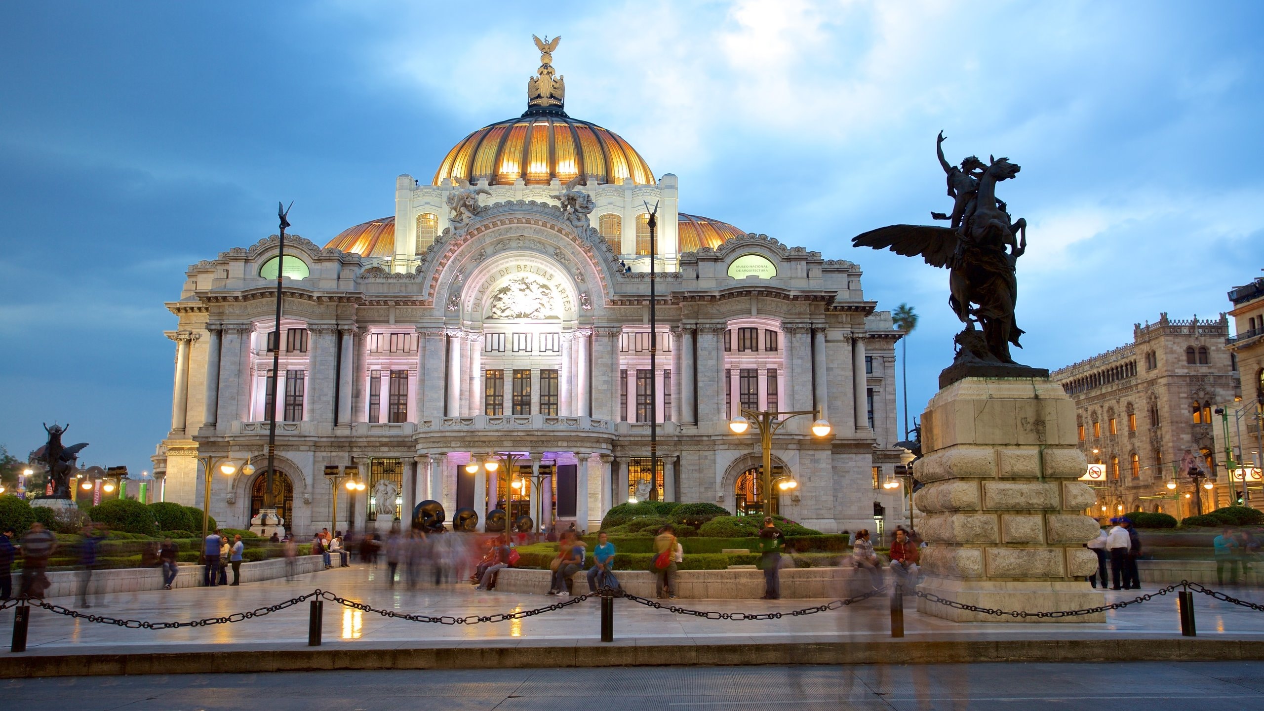 Discover the Charm of Hotel Parque México (Boutique Hotel): A Hidden Gem in the Heart of Mexico City
