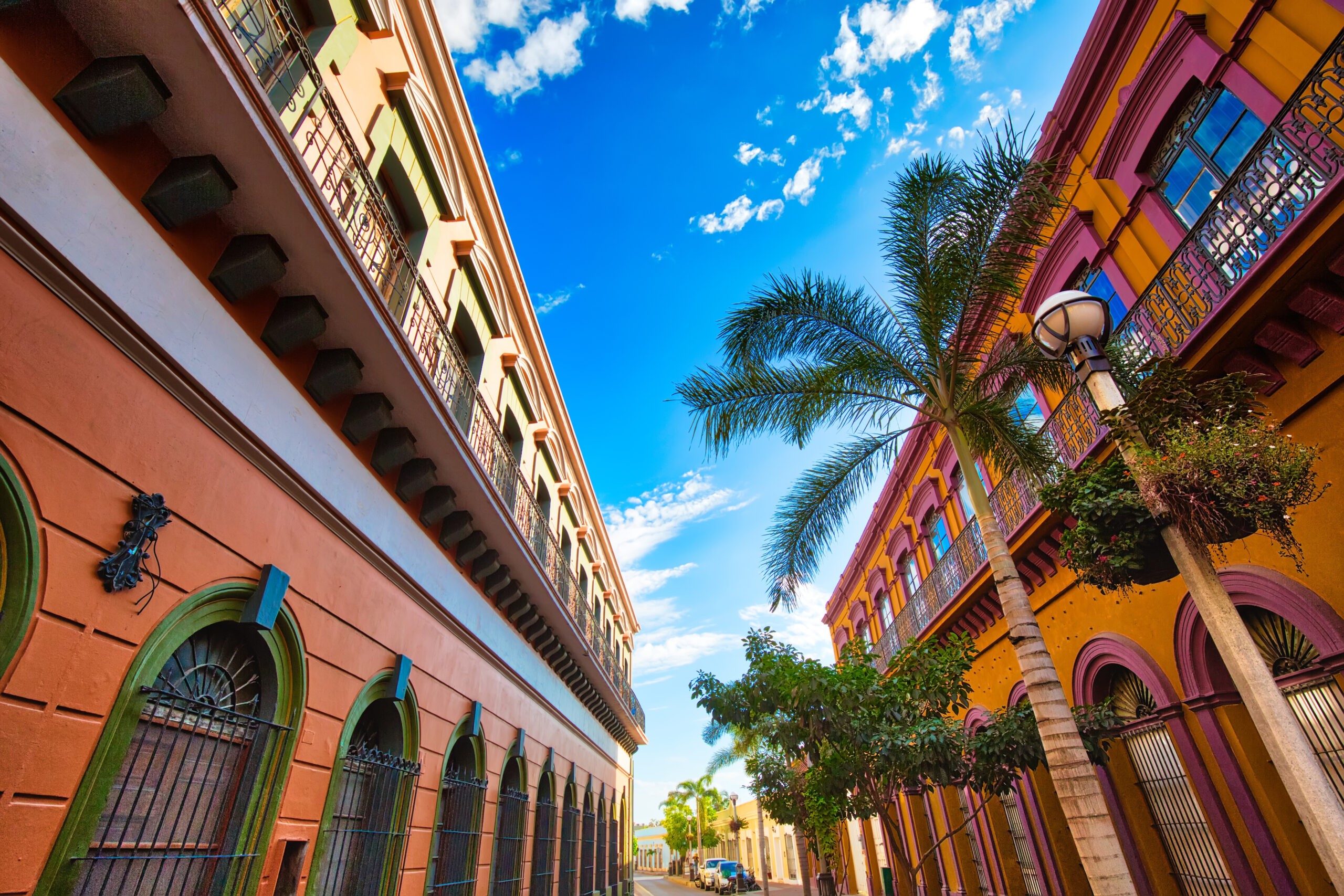 Discover the Charm of Malecón de Mazatlán: A Hidden Gem in Mexico’s Pacific Coast