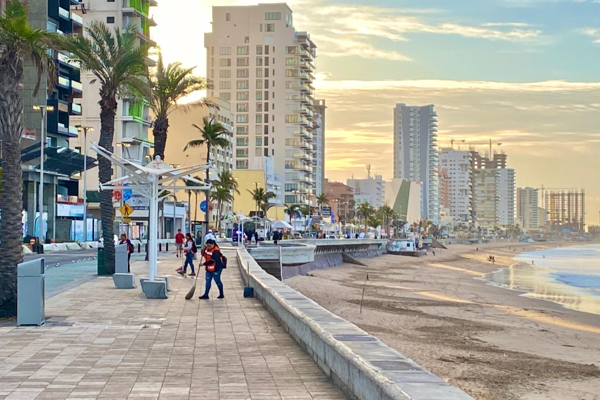 Discover the Charm of Malecón de Mazatlán: A Hidden Gem in Mexico’s Pacific Coast