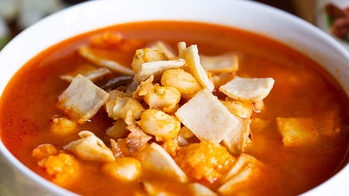 Discover the Delicious Flavors of Sopa de Calabaza – A Must-Try Mexican Delight!