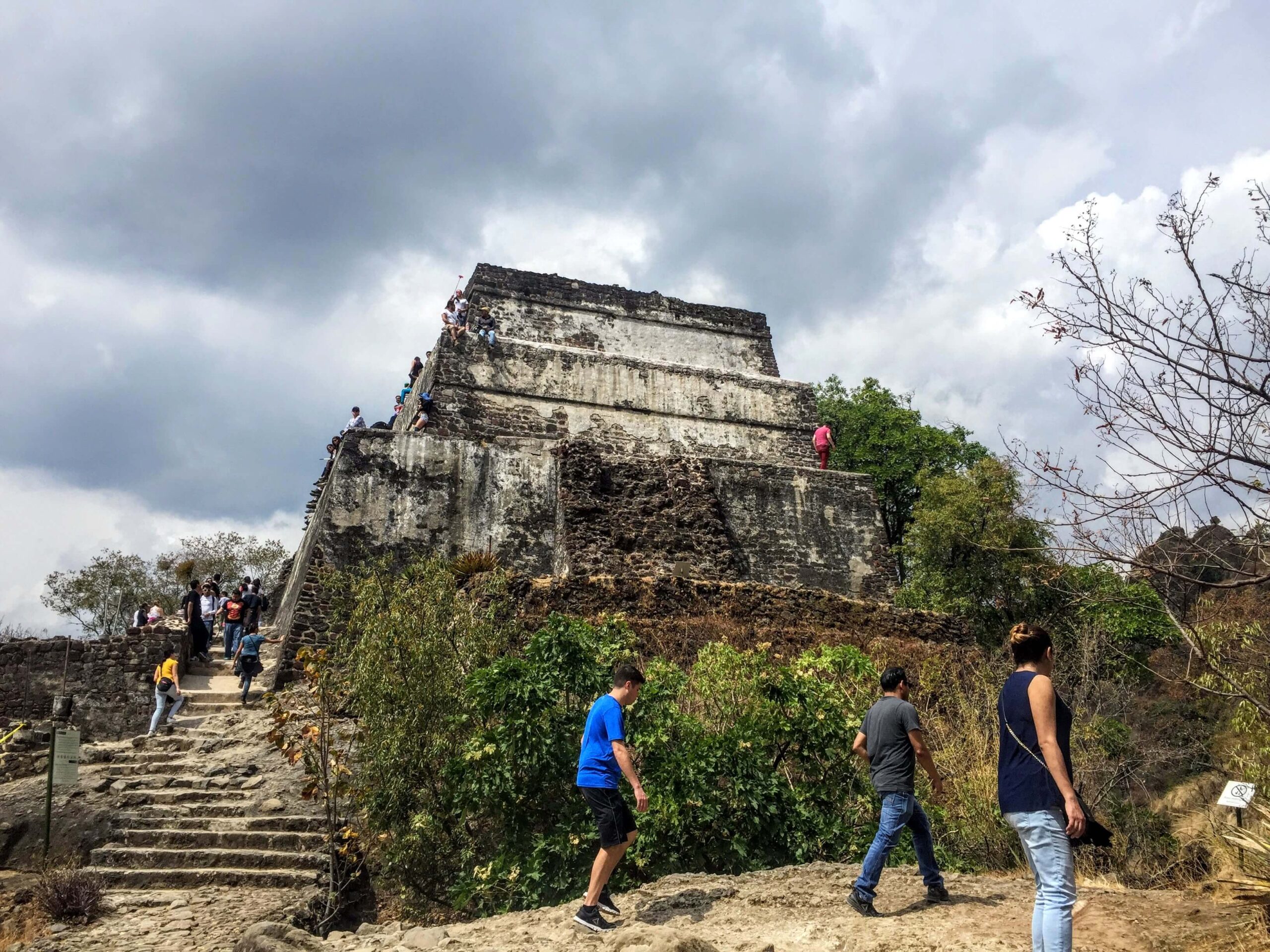 Discover the Hidden Gem of Tepoztlán: A Must-Visit Destination for Every Traveler