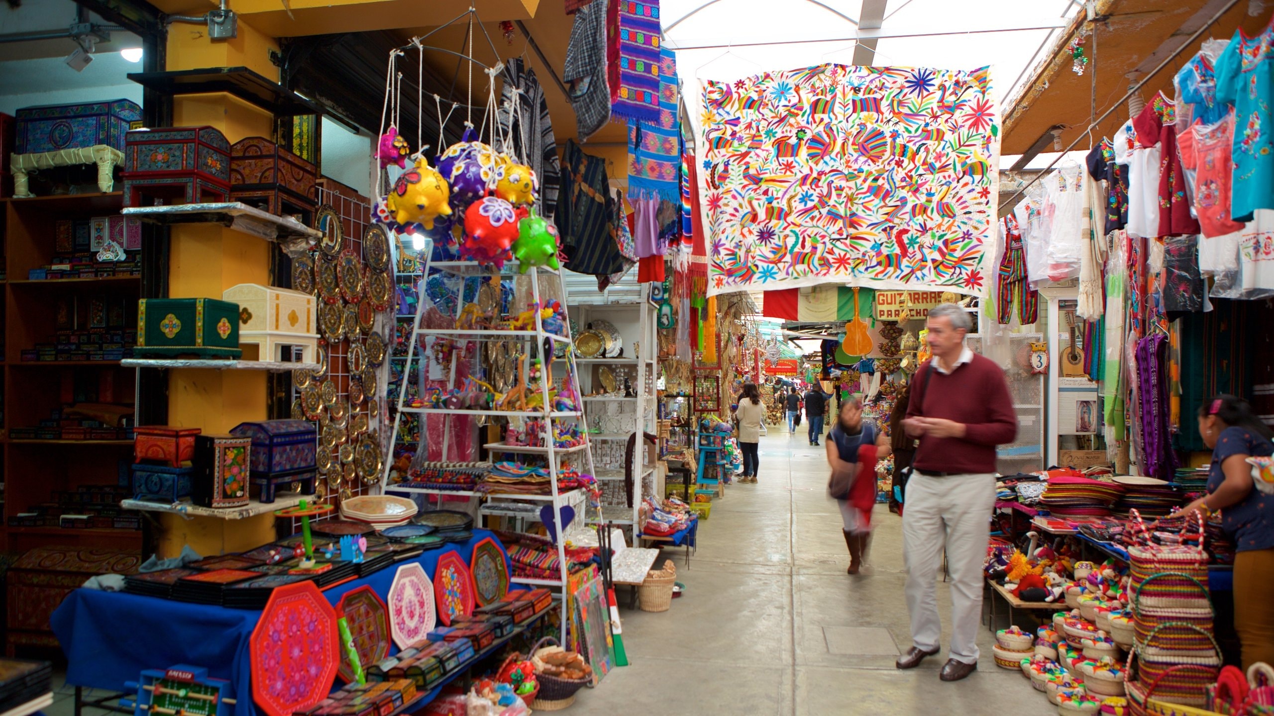 Discover the Magic of Mercado de Artesanías La Ciudadela: A Cultural Journey Like No Other