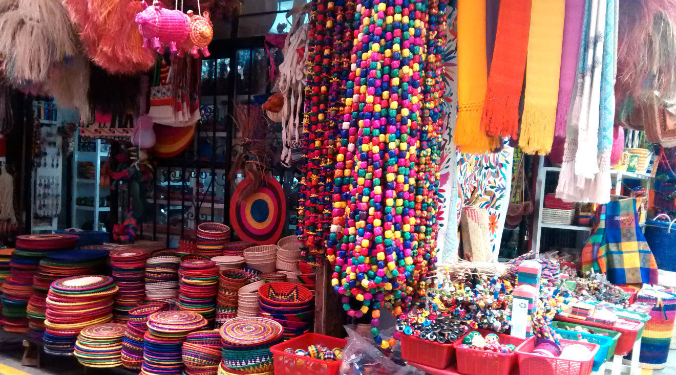 Discover the Magic of Mercado de Artesanías La Ciudadela: A Cultural Journey Like No Other