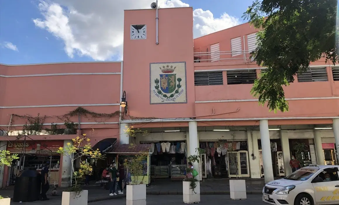 Discover the Magic of Mercado Lucas de Gálvez (Mérida): A Vibrant Market Experience