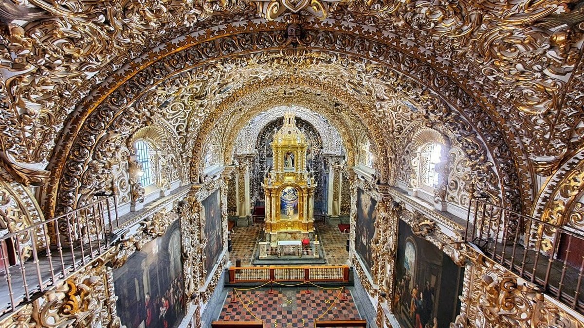 Discover the Majestic Catedral de Puebla: A Must-Visit Destination for History and Culture Lovers