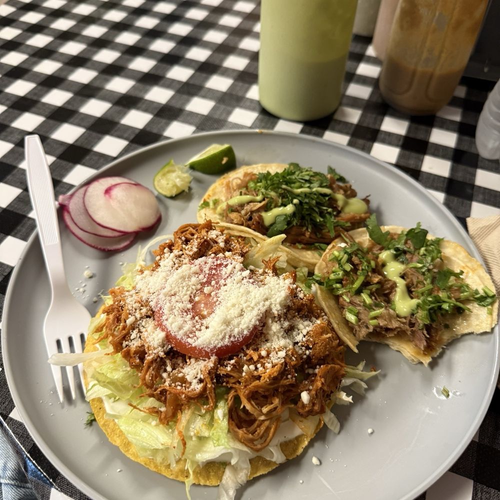 Discover the Rich Flavors of Tacos de Mole Verde at Hotel Las Palapas