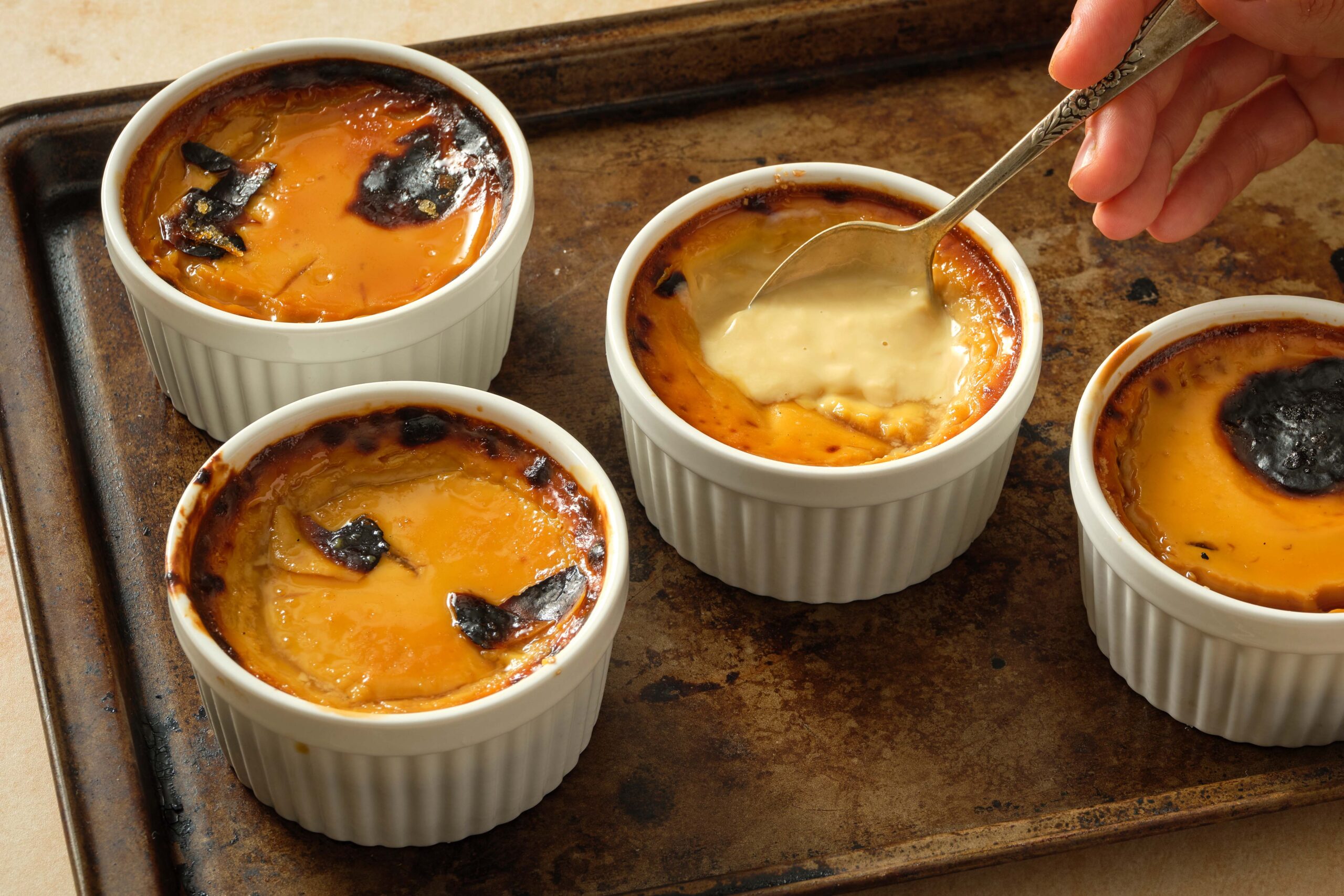 Discover the Unique Flavor of Tacos de Mole de Olla – A Delightful Mexican Dish!