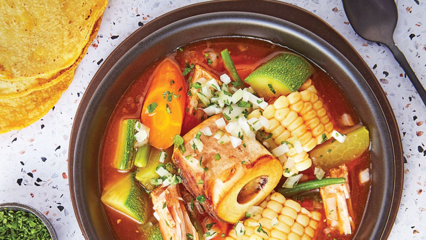 Discover the Unique Flavor of Tacos de Mole de Olla – A Delightful Mexican Dish!