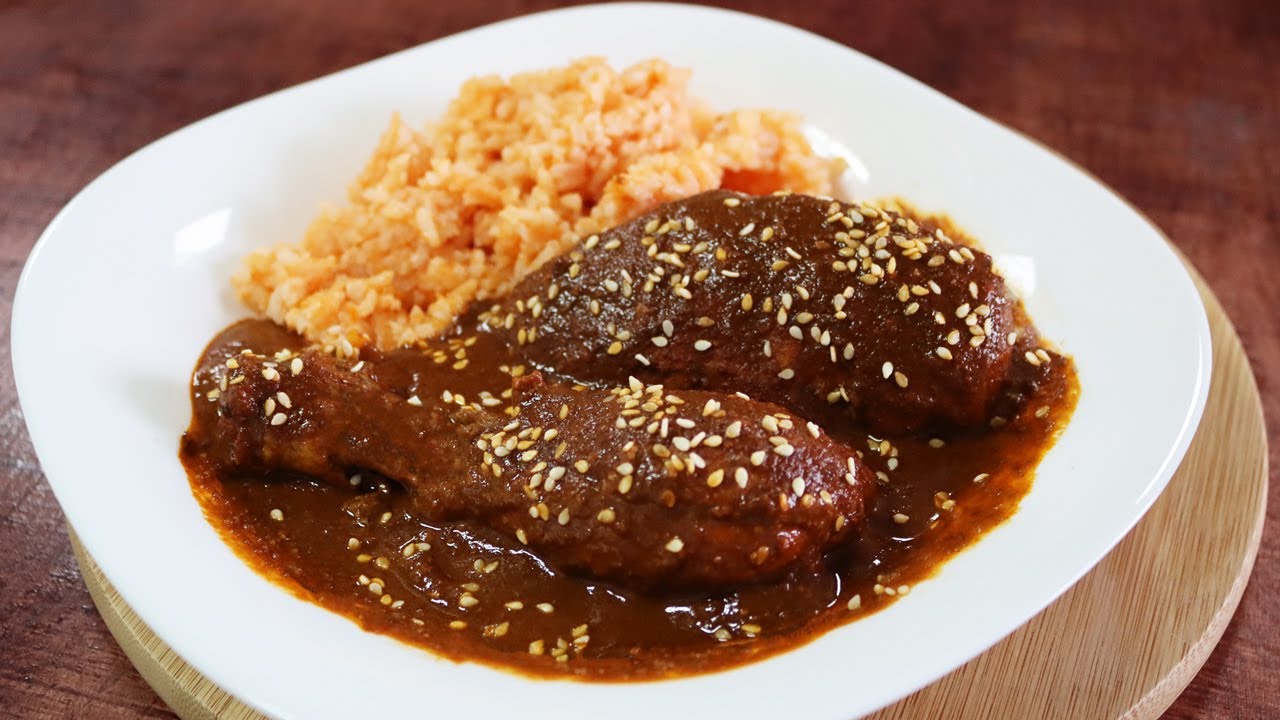 Discovering the Rich Flavors of Tacos de Mole de Michoacán at Hotel Las Palapas