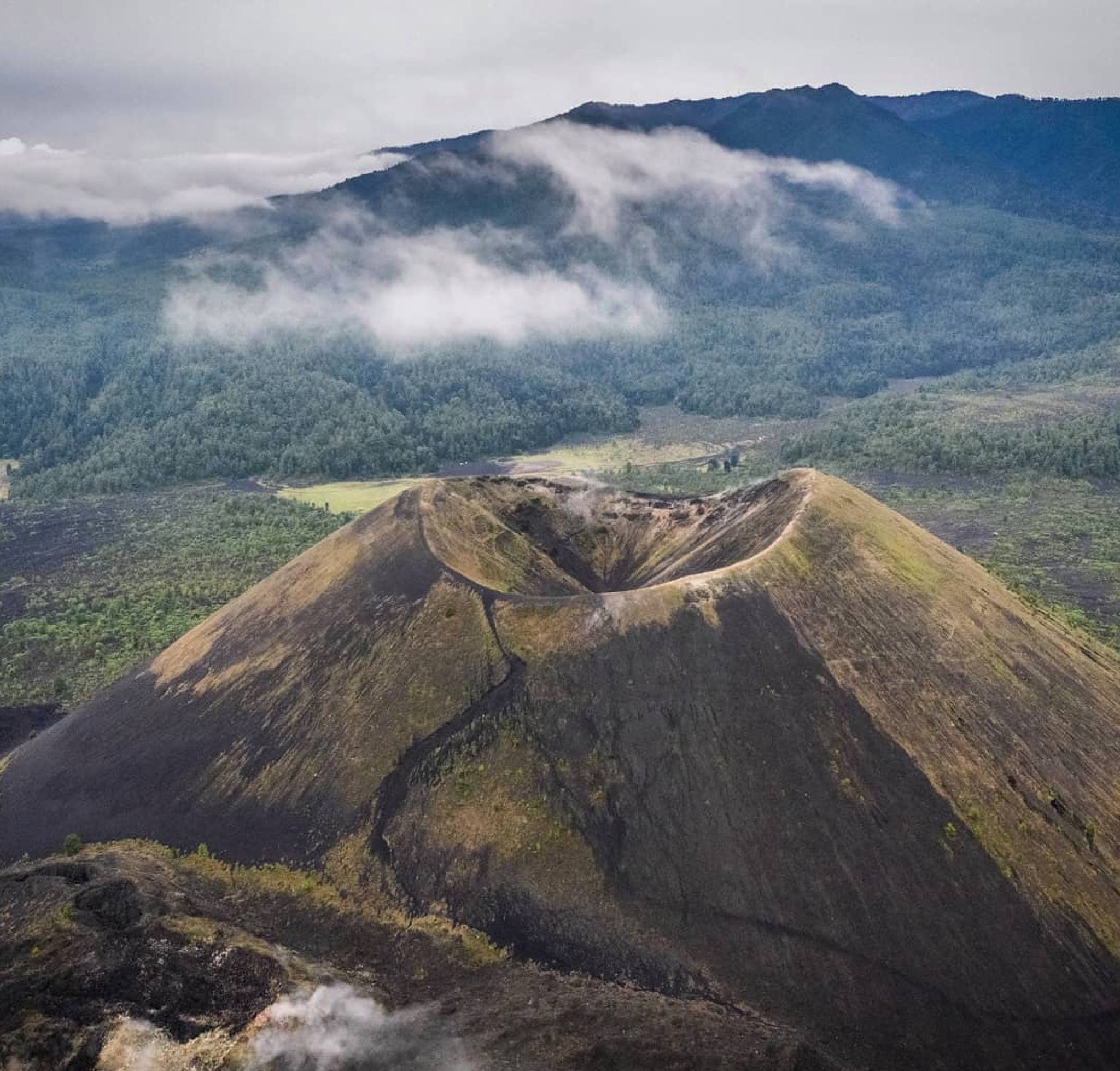 Explore the Majestic Paricutín Volcano: A Must-Visit Destination for Adventure Seekers