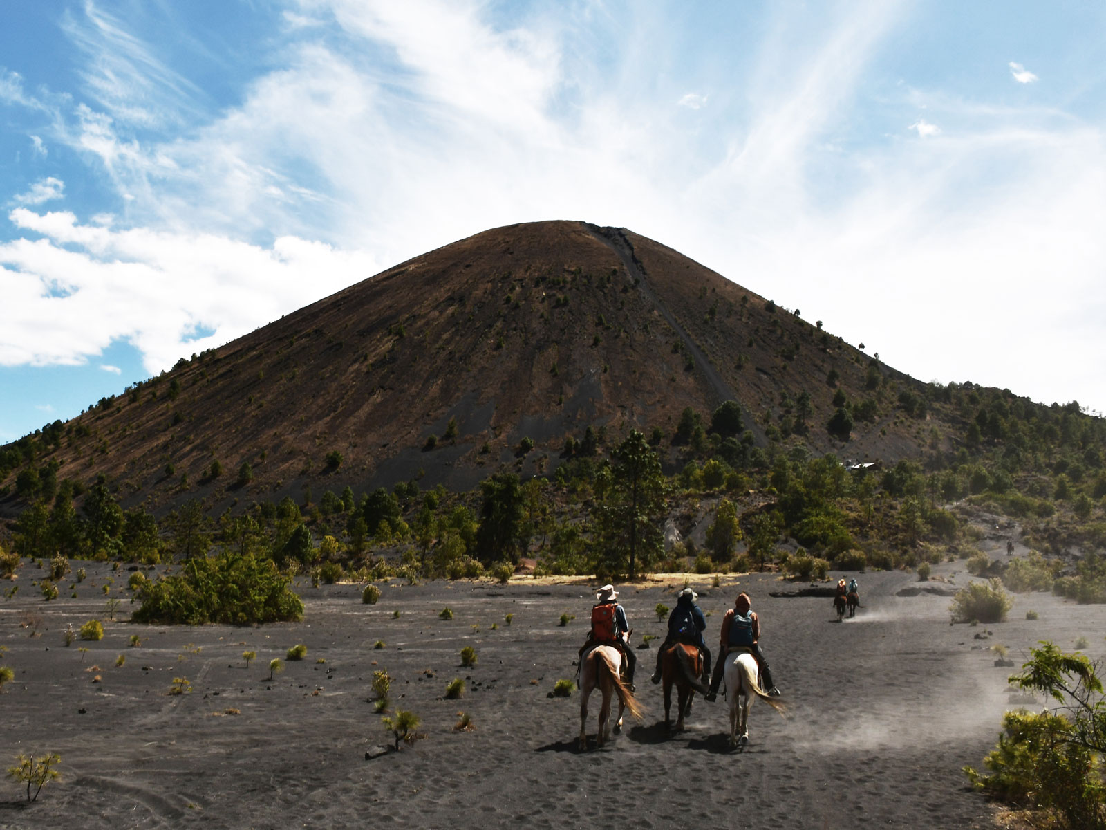 Explore the Majestic Paricutín Volcano: A Must-Visit Destination for Adventure Seekers