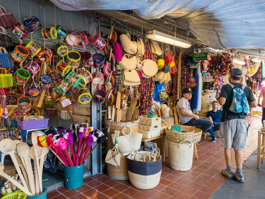 Handicraft Market in Tlaquepaque: A Journey Through Authentic Mexican Culture