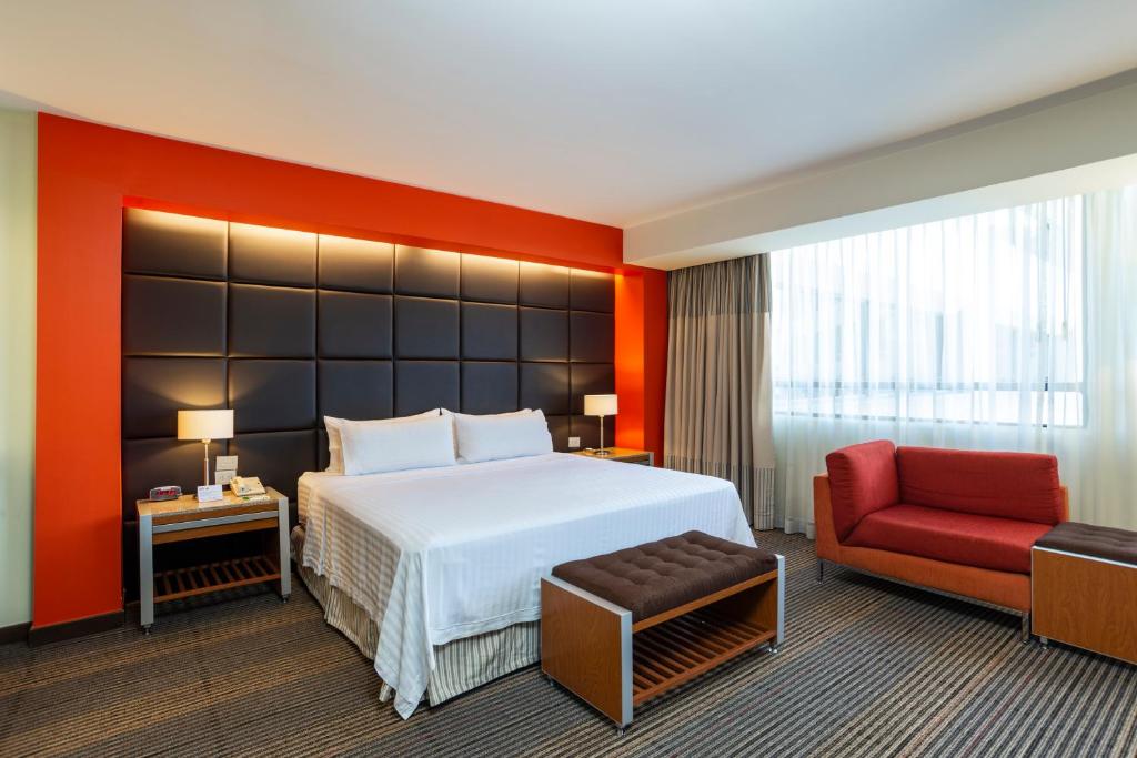 Holiday Inn Mexico City &#8211; Plaza Universidad, an IHG Hotel: Your Perfect Stay in Mexico City