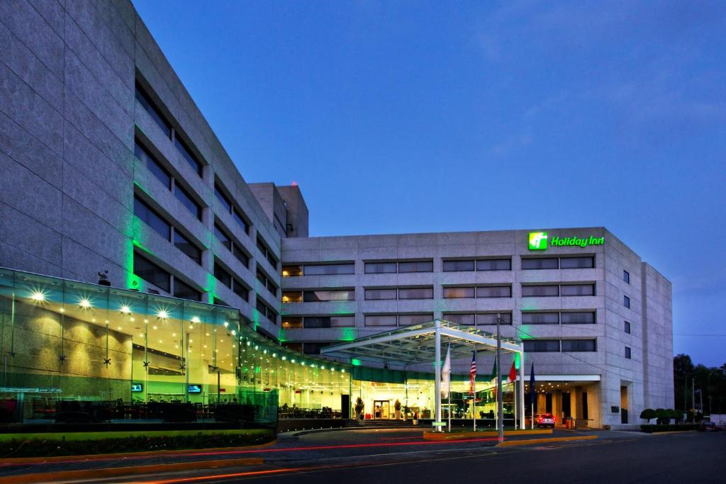 Holiday Inn Mexico City &#8211; Plaza Universidad, an IHG Hotel: Your Perfect Stay in Mexico City