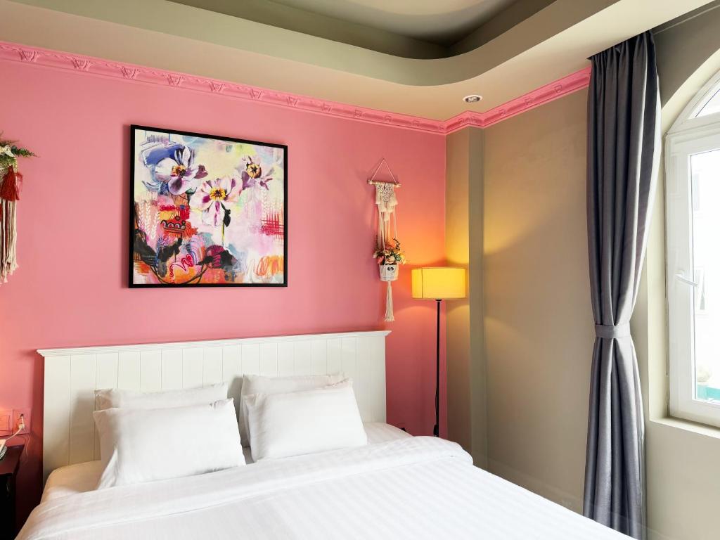 Hotel La Casona: The Ultimate Staycation Experience in Ho Chi Minh City