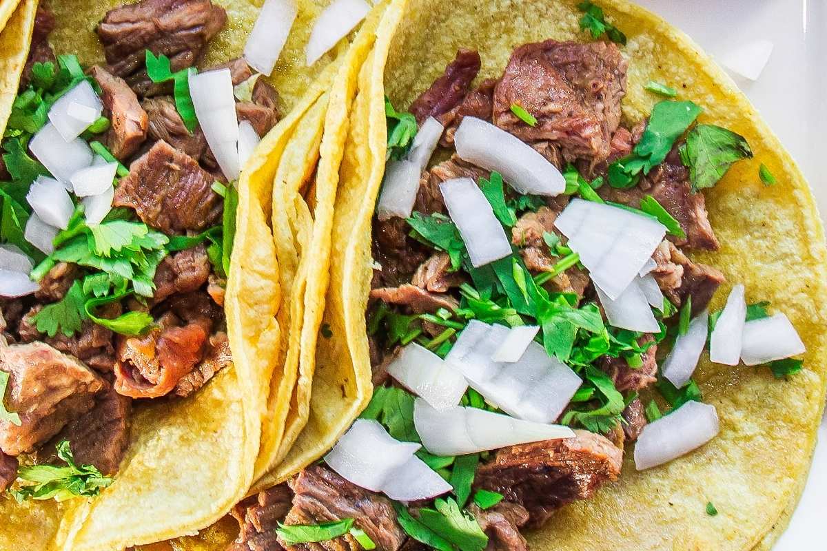 Hotel Las Palapas: Discover the Best Tacos de Asada Experience in Paradise