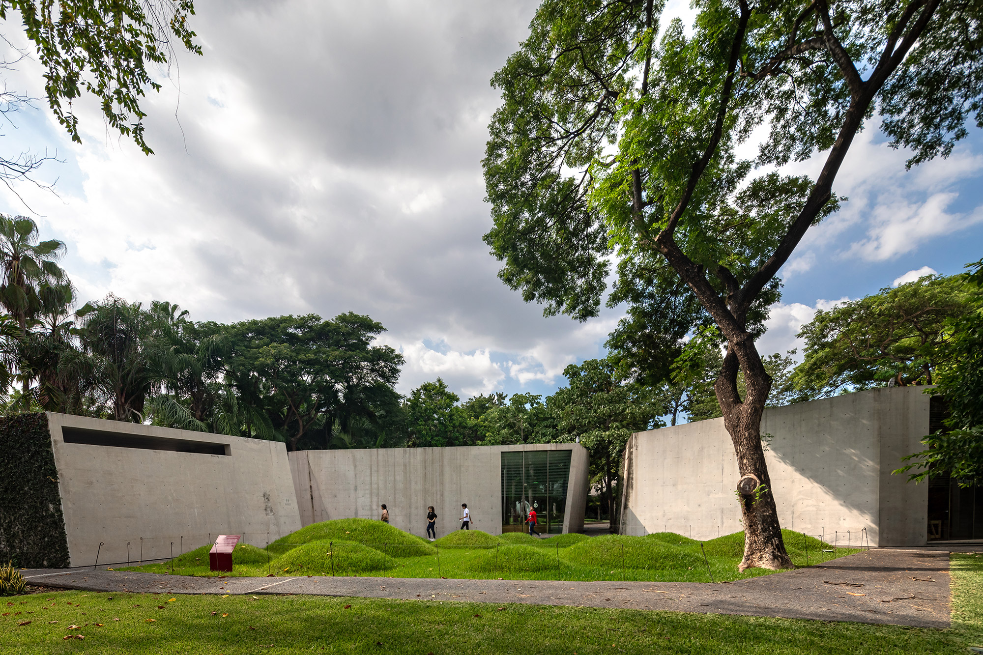 Jardín Botánico de Culiacán: Explore the Natural Paradise of Culiacán with Hotel Las Palapas
