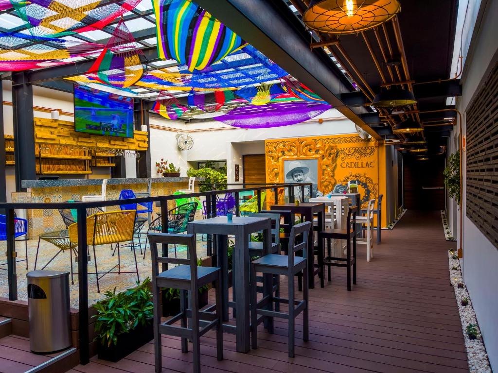 Magic of Cadillac Hotel Boutique – Your Ultimate Stay in Mexico City