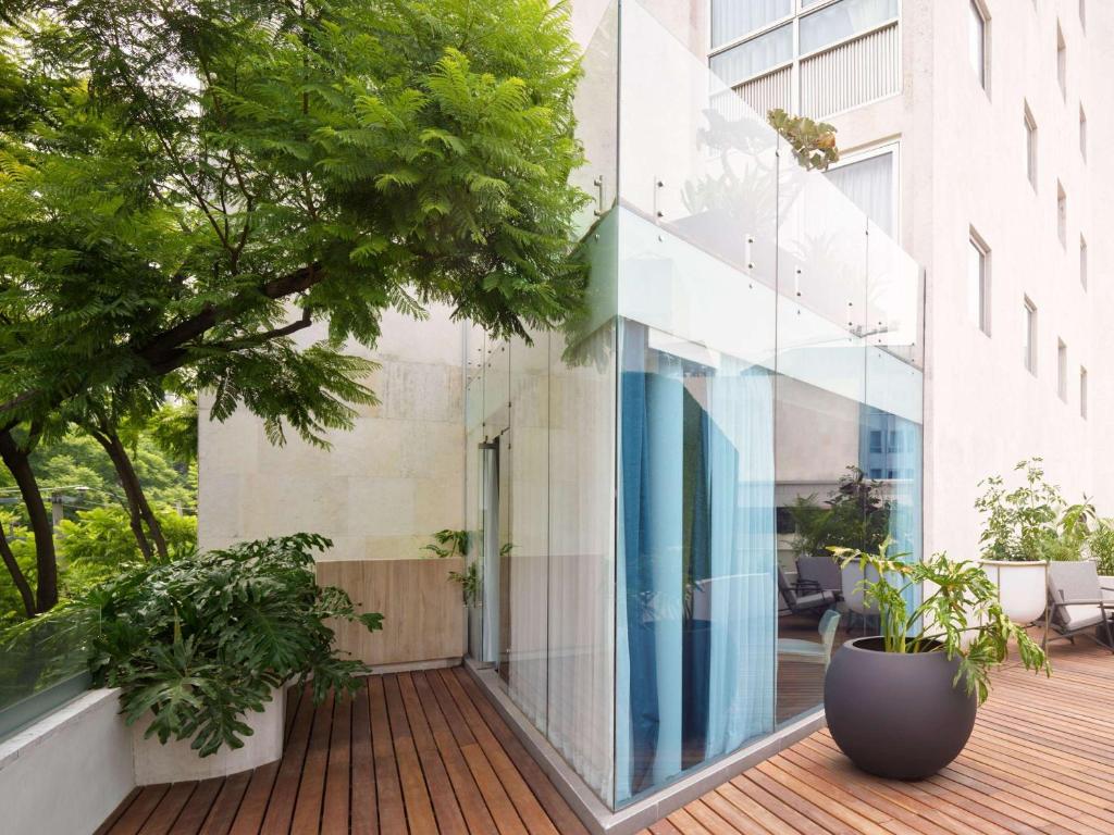 Mondrian Mexico City Condesa: The Ultimate Experience for Your Stay in Mexico City