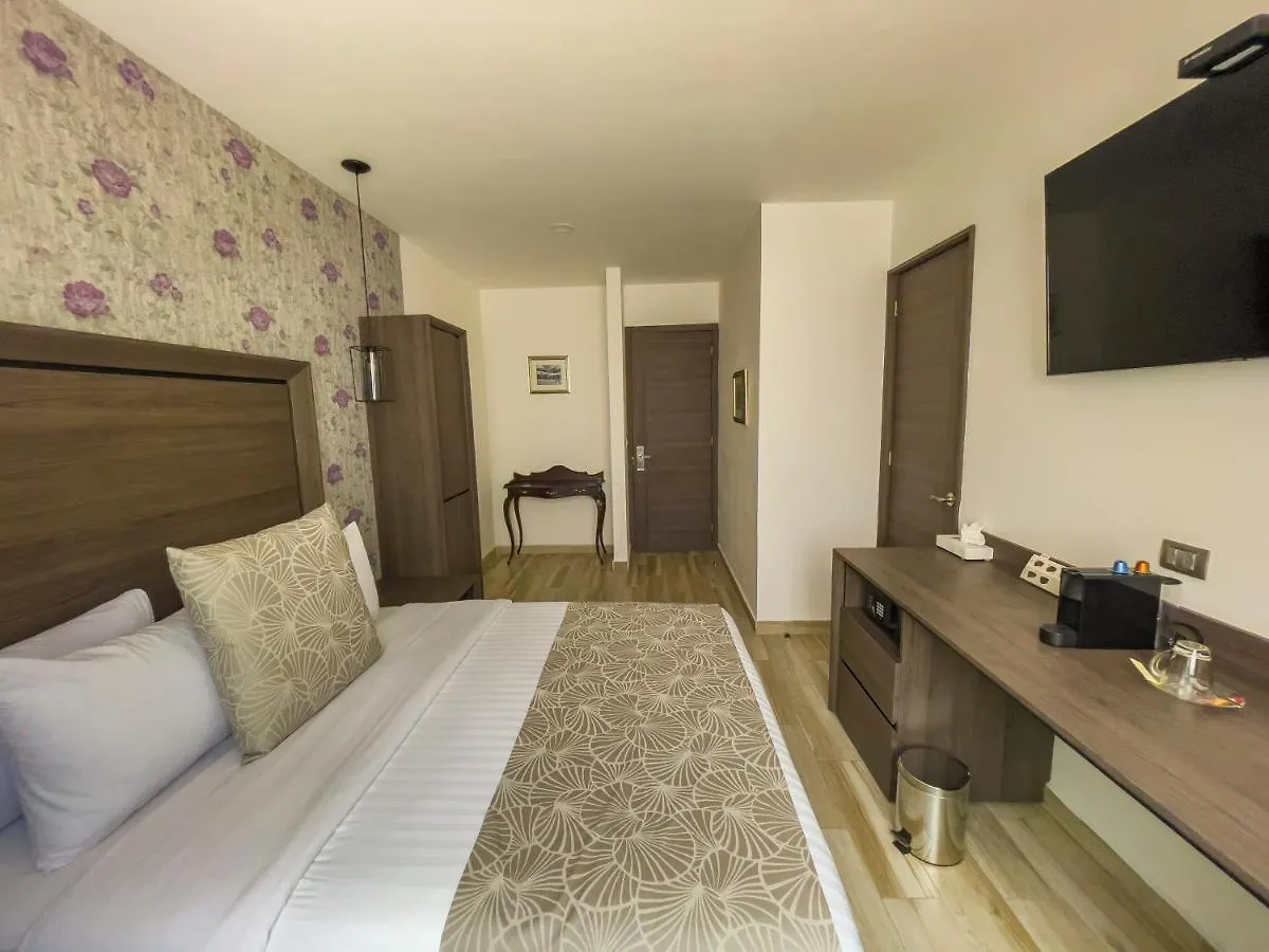 Parral 14 Boutique Hotel: A Trendy Escape in the Heart of Mexico City