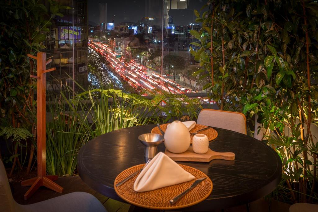 Suites Contempo: The Ultimate Destination for a Chic Getaway in Mexico City