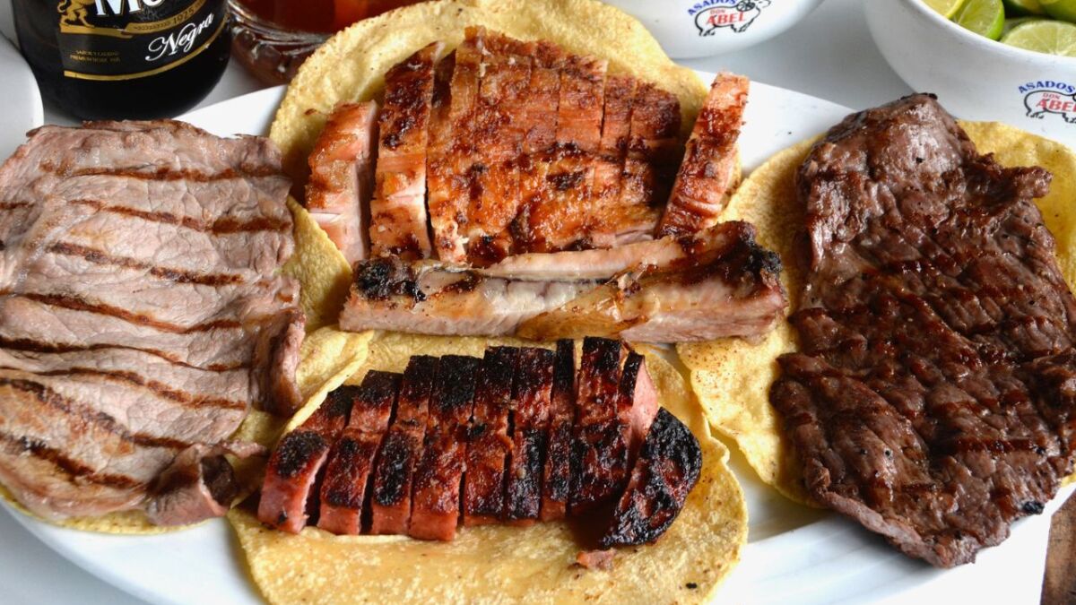 Tacos de Jabalí: A Wild Culinary Adventure at Hotel Las Palapas