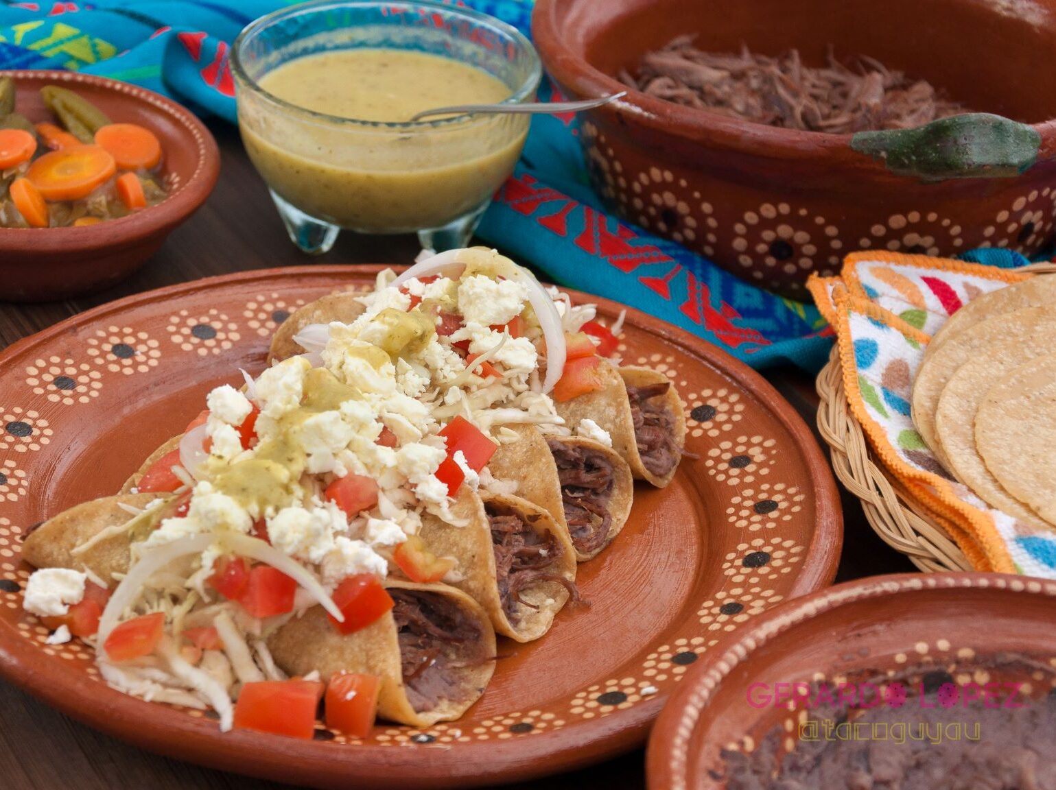 Tacos de Mole That Slap: Unwrapping Mexico’s Best-Kept Culinary Secret